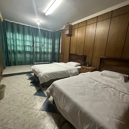 Qinfu Hotel